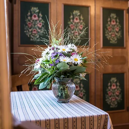 Zum Hirschen Πανσιόν